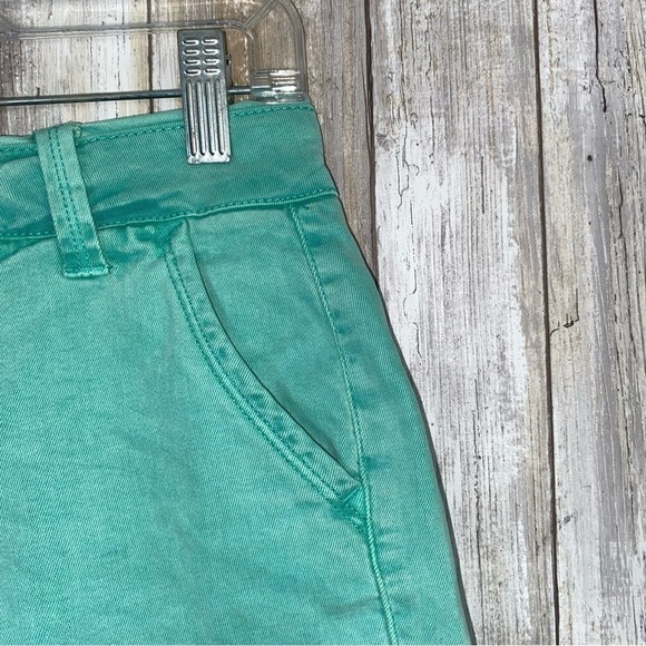 BKE Mollie Stretch Marine Green Shorts - Picture 4 of 9